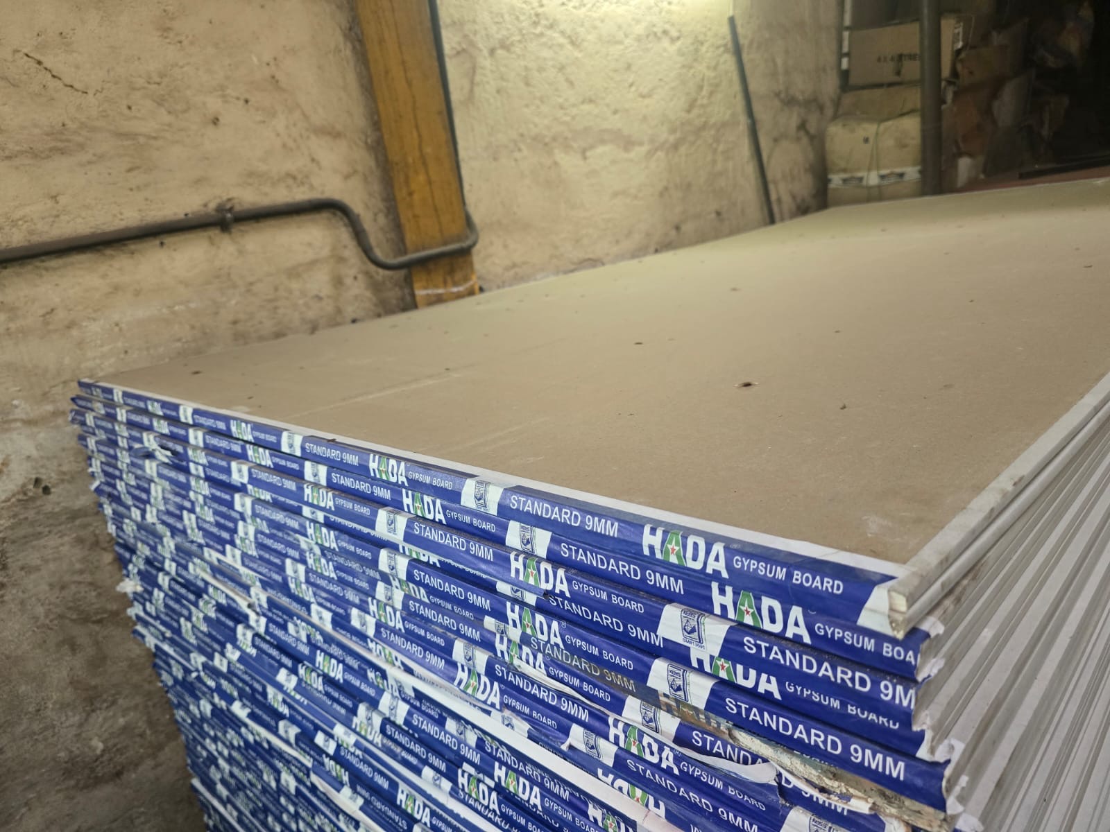 Counterfeit Gypsum Seized in Kakamega as ACA Warns of Collapse and Fire Risks.